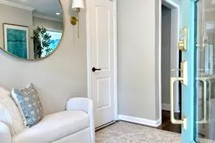 7803 Meadowglen Ln, Houston, TX 77063 - Photo 33