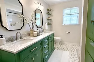 7803 Meadowglen Ln, Houston, TX 77063 - Photo 27