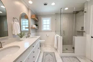 7803 Meadowglen Ln, Houston, TX 77063 - Photo 23
