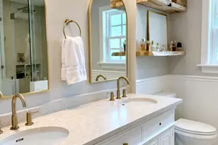 7803 Meadowglen Ln, Houston, TX 77063 - Photo 25