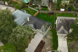 49 Country Forest Ct, The Woodlands, TX 77380 - Photo 33