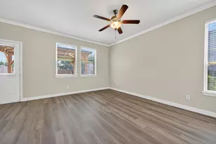 6438 Haywards Crossing S Cir, Katy, TX 77494 - Photo 9