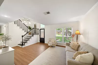 3 E Stony Bridge Circle, The Woodlands, TX 77381 - Photo 9