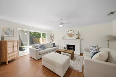 3 E Stony Bridge Circle, The Woodlands, TX 77381 - Photo 19
