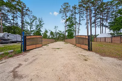 795 County Road 332, Cleveland, TX 77328 - Photo 25