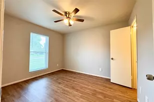 13603 Woodchester Dr, Sugar Land, TX 77498 - Photo 11