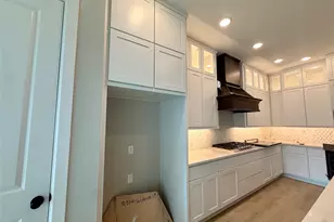 1761 Howler Wy, Montgomery, TX 77316 - Photo 9