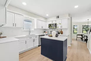 7310 Benwich Cir, Houston, TX 77095 - Photo 11