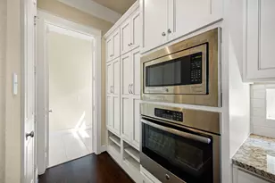 14 Kendrick Pines Blvd, The Woodlands, TX 77389 - Photo 9