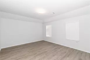 8622 Doris Oaks Cir, Houston, TX 77028 - Photo 5