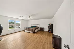 2719 Chatford Hollow Ln, Houston, TX 77014 - Photo 15
