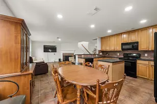 2719 Chatford Hollow Ln, Houston, TX 77014 - Photo 5