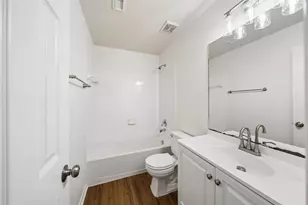 2719 Chatford Hollow Ln, Houston, TX 77014 - Photo 21