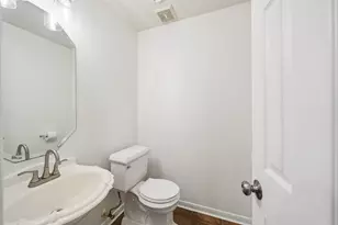 2719 Chatford Hollow Ln, Houston, TX 77014 - Photo 13