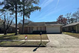 7127 N Maxwood Dr, Spring, TX 77379 - Photo 1