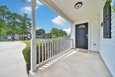 307 Lawrence Street, Tomball, TX 77375 - Photo 3
