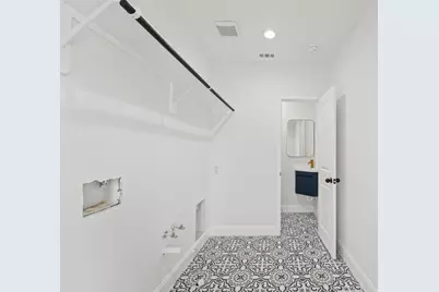 10722 Lynbrook Drive, Houston, TX 77042 - Photo 21