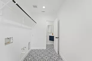 10722 Lynbrook Dr, Houston, TX 77042 - Photo 21