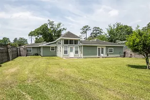 2650 W Lucas Dr, Beaumont, TX 77706 - Photo 23