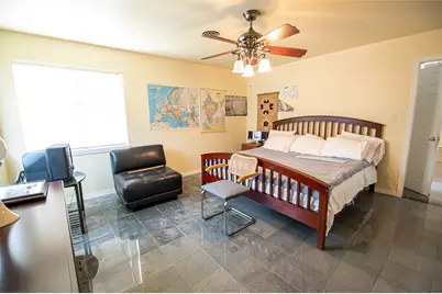 2650 W Lucas Drive, Beaumont, TX 77706 - Photo 17