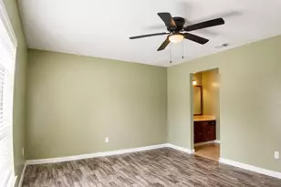 9507 Wellsworth Dr, Houston, TX 77083 - Photo 9