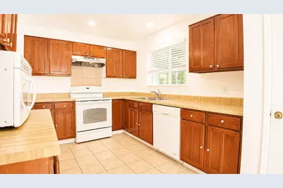 9507 Wellsworth Drive, Houston, TX 77083 - Photo 13