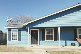 138 S Bend Ct, Willis, TX 77378 - Photo 1