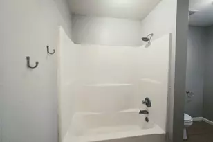 138 S Bend Ct, Willis, TX 77378 - Photo 7