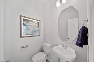 13425 Lucky Bill Ln, Houston, TX 77048 - Photo 5
