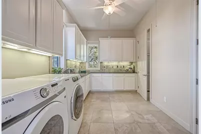 3310 Eckert Drive, Galveston, TX 77554 - Photo 15