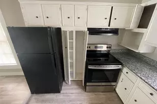 2010 13th St, Port Arthur, TX 77640 - Photo 9