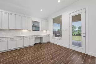 18338 Tiger Flowers Dr, Conroe, TX 77302 - Photo 13