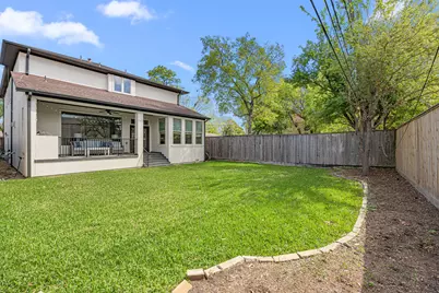 5119 Locust Street, Bellaire, TX 77401 - Photo 45