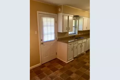 117 Chestnut Street, Lake Jackson, TX 77566 - Photo 5