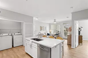 14807 Woodland Hills Dr, Houston, TX 77396 - Photo 7