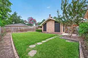 5610 Belrose Dr, Houston, TX 77035 - Photo 25