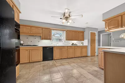 5610 Belrose Drive, Houston, TX 77035 - Photo 7