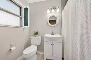 5610 Belrose Dr, Houston, TX 77035 - Photo 23