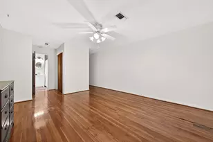 5610 Belrose Dr, Houston, TX 77035 - Photo 21