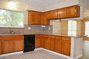 3703 Embarcadero Dr, Houston, TX 77082 - Photo 11