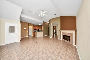 7310 Whistle Ct, Sugar Land, TX 77479 - Photo 9