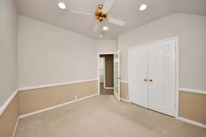 7310 Whistle Court, Sugar Land, TX 77479 - Photo 17