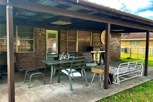 615 Roene Ln, West Columbia, TX 77486 - Photo 11