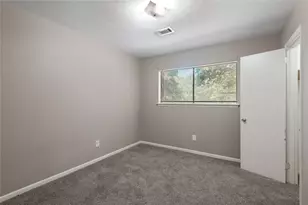 427 Sunnyside St, Huntsville, TX 77320 - Photo 21