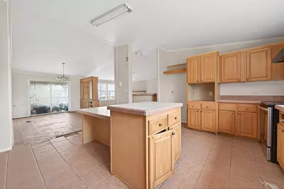 11735 E Old Oak Trail, Willis, TX 77378 - Photo 13