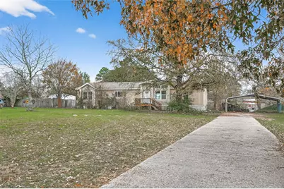 11735 E Old Oak Trail, Willis, TX 77378 - Photo 37