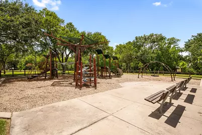 2311 Stoney Brook Drive, Houston, TX 77063 - Photo 37