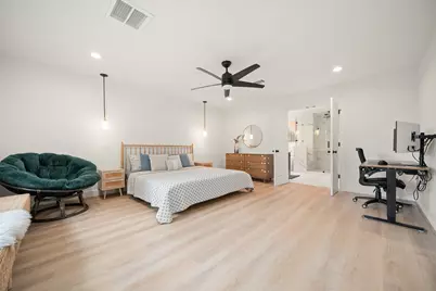 2311 Stoney Brook Drive, Houston, TX 77063 - Photo 17