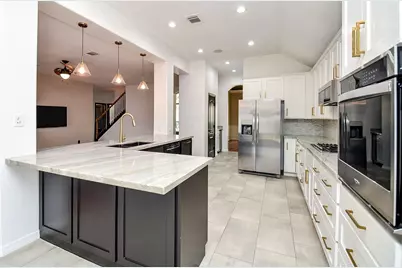 11301 Misty Morning Street, Pearland, TX 77584 - Photo 3
