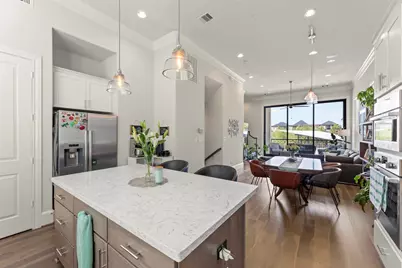 6035 Matthew Oaks Place, Houston, TX 77007 - Photo 9